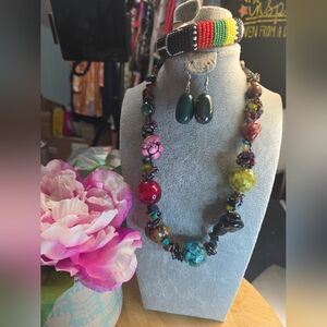Colorful Beaded Jewelry Set With Gemstones
